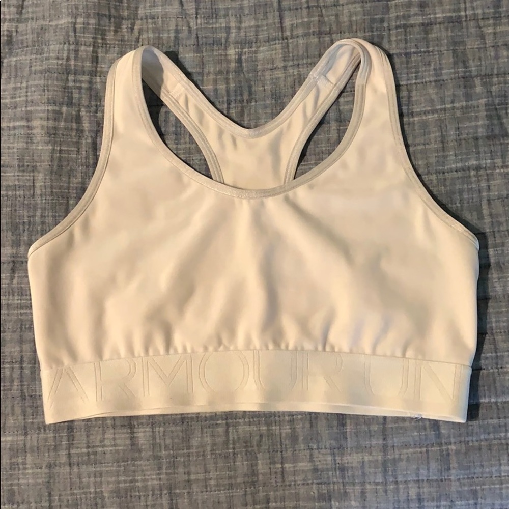White underarmour sports bra